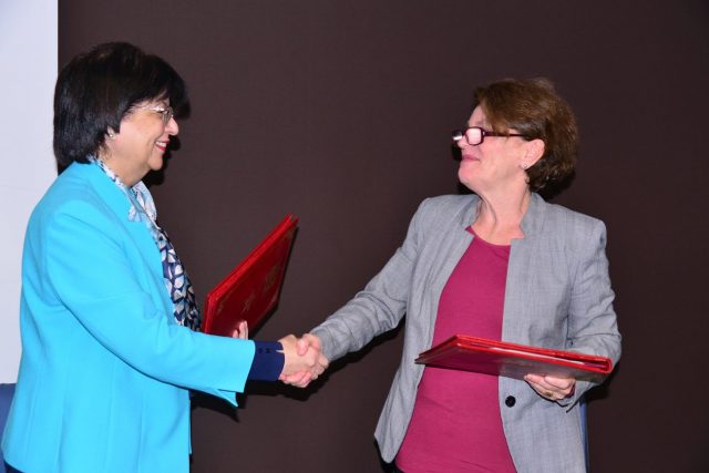 L’Instance Nationale d’Évaluation auprès du Conseil Supérieur de l’Éducation, de la Formation et de la Recherche Scientifique et l’UNICEF en action pour le droit à l’éducation