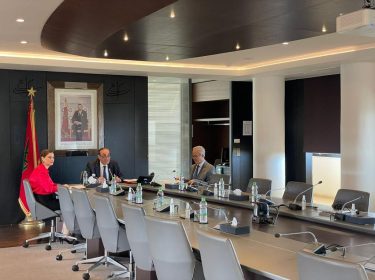 رئيس المجلس الأعلى للتربية والتكوين والبحث العلمي يجري اجتماعا مع رئيس المجلس الوطني للتربية والتعليم بجمهورية البيرو