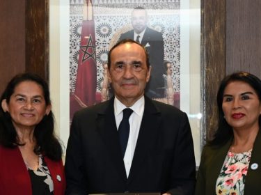 لقاء عمل بين رئيس المجلس الأعلى للتربية والتكوين والبحث العلمي وممثلتين عن جامعة غواياكيل بالإكوادور