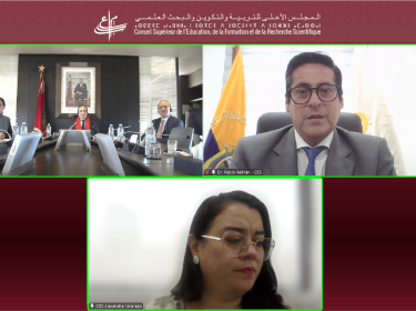 Le Président du Conseil Supérieur de l'Éducation, de la Formation et de la Recherche Scientifique tient une réunion avec le Président du Conseil de l'enseignement Supérieur de l'Équateur.